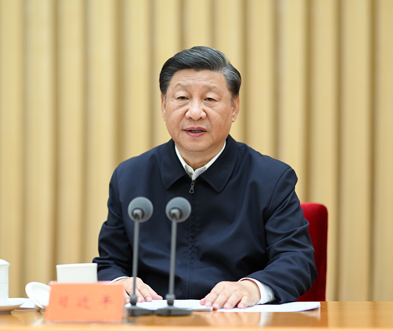 7月26日至27日,省部级主要领导干部“学习习近平总书记重要讲话精神,迎接党的二十大”专题研讨班在京举行。中共中央总书记、国家主席、中央军委主席习近平在开班式上发表重要讲话。新华社记者 谢环驰 摄 7月26日至27日,省部级主要领导干部“学习习近平总书记重要讲话精神,迎接党的二十大”专题研讨班在京举行。中共中央总书记、国家主席、中央军委主席习近平在开班式上发表重要讲话。新华社记者 谢环驰 摄